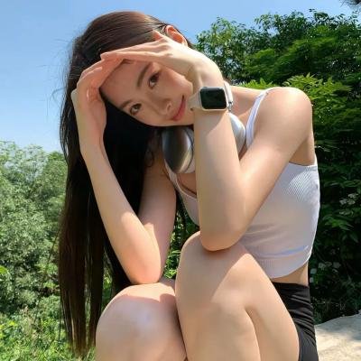 派遣女公关彩华